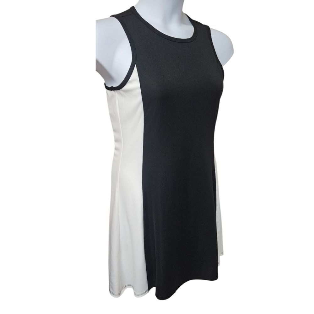 FLEXβTIME Women's Color Block Fit & Flare Black & White Mini Dress Size Medium - Picture 6 of 15